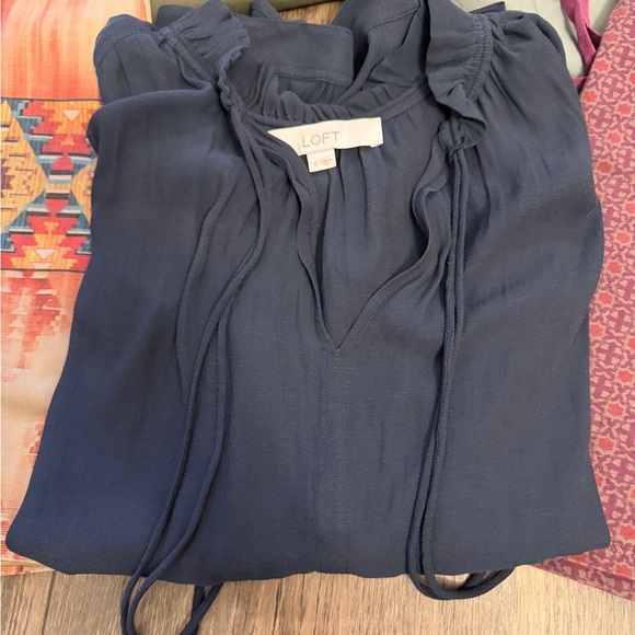 Big bundle of size xs small four clothes. - Picture 2 of 7